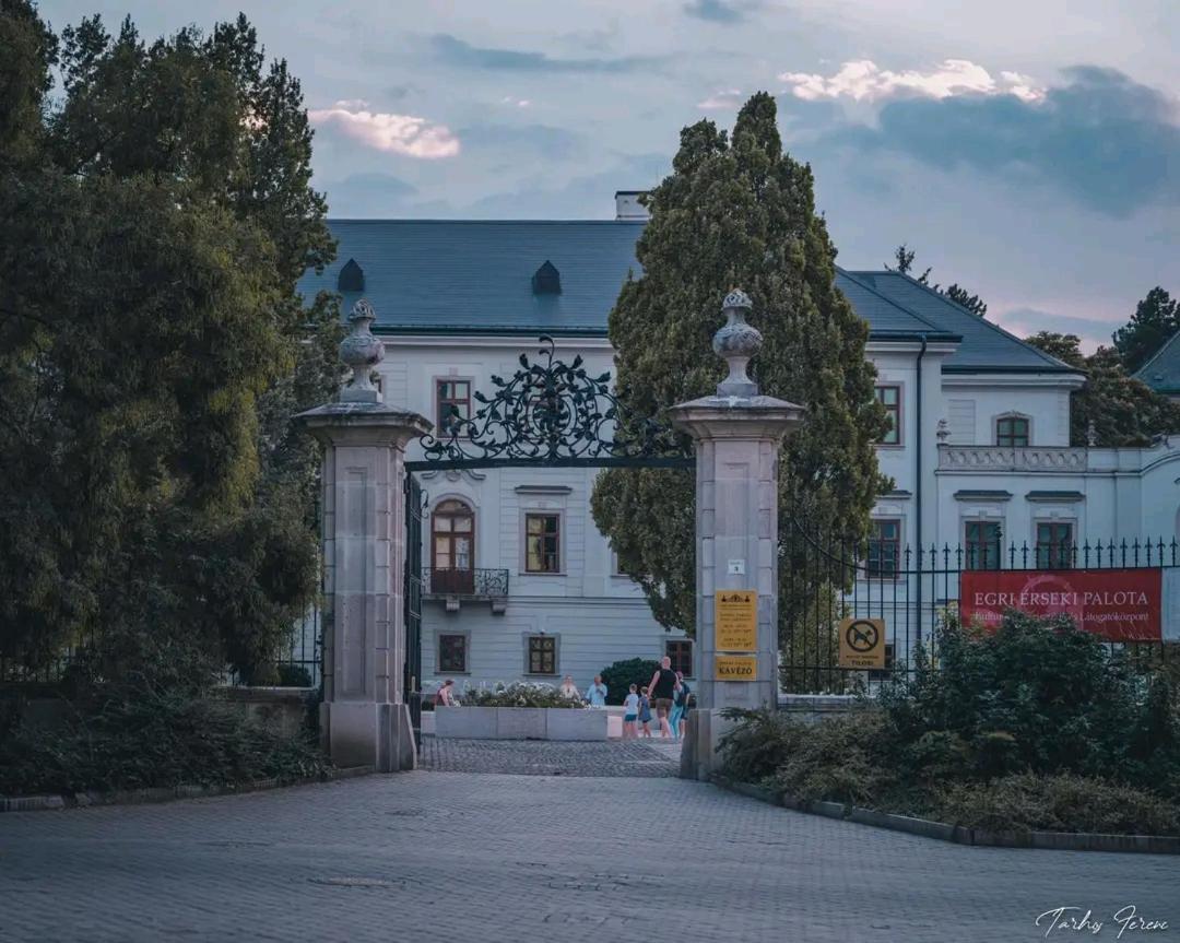 Albina Apartman Eger Zewnętrze zdjęcie